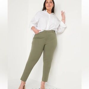 Old Navy High Waisted Pixie Pants